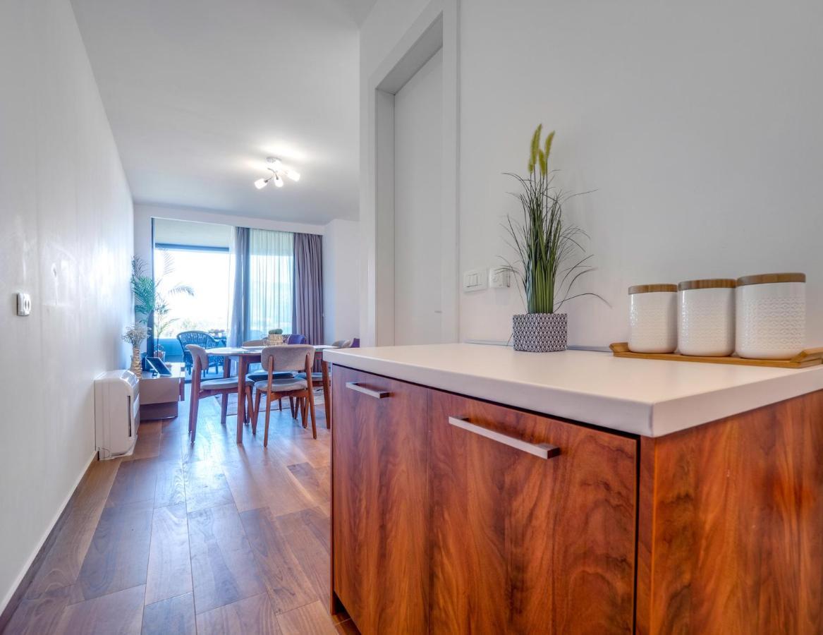 Apartments Garden Azure ブドヴァ エクステリア 写真