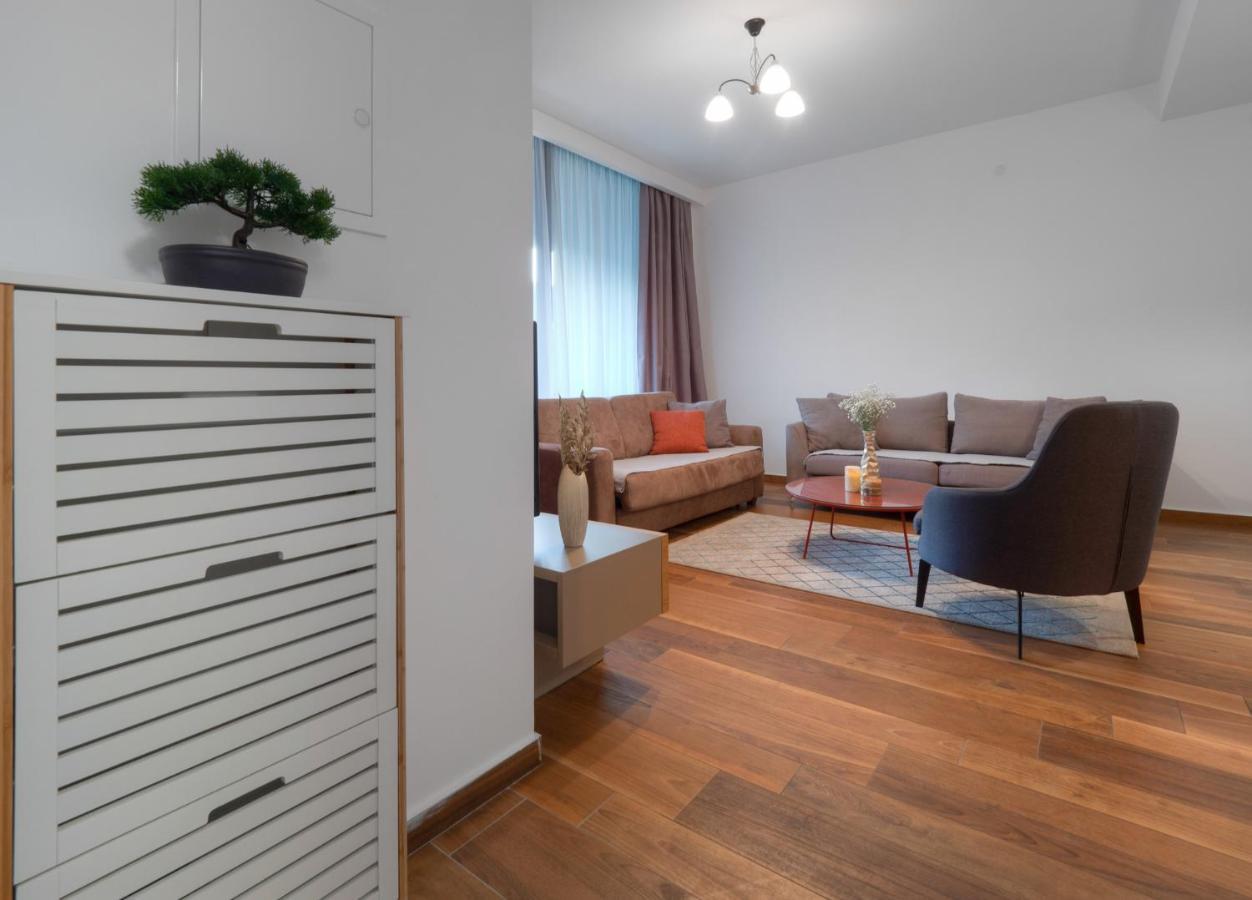 Apartments Garden Azure ブドヴァ エクステリア 写真