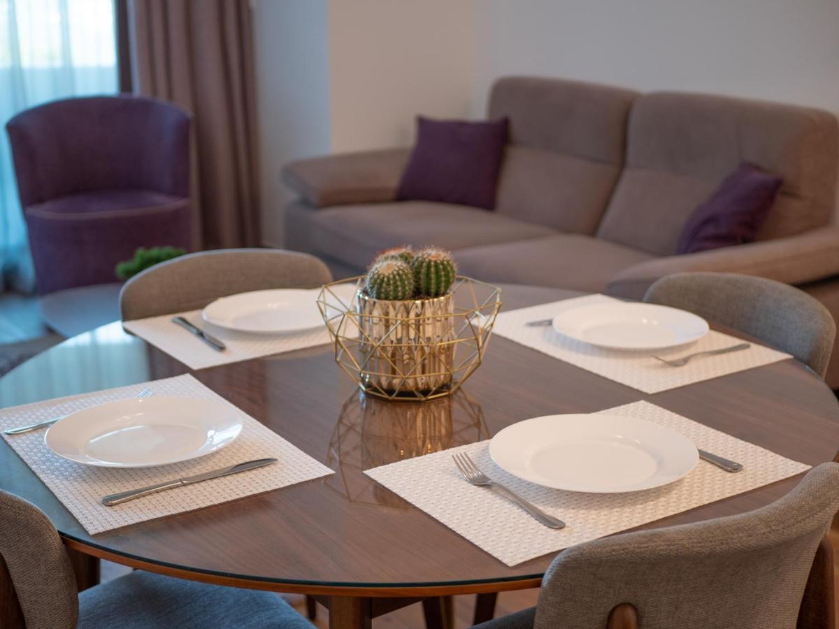 Apartments Garden Azure ブドヴァ エクステリア 写真