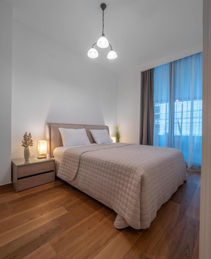 Apartments Garden Azure ブドヴァ エクステリア 写真