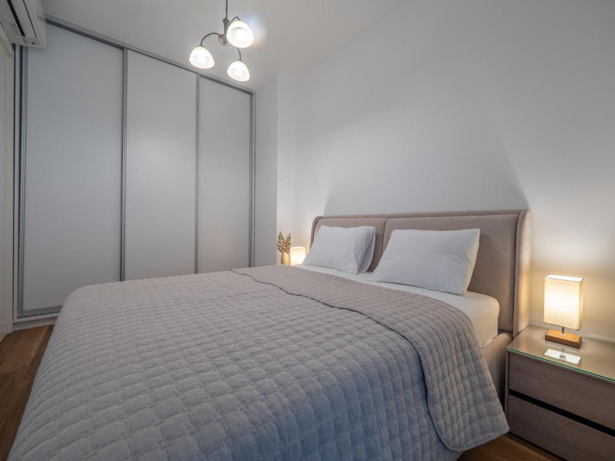 Apartments Garden Azure ブドヴァ エクステリア 写真